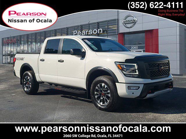 2024 Nissan Titan PRO-4X Crew Cab 4WD