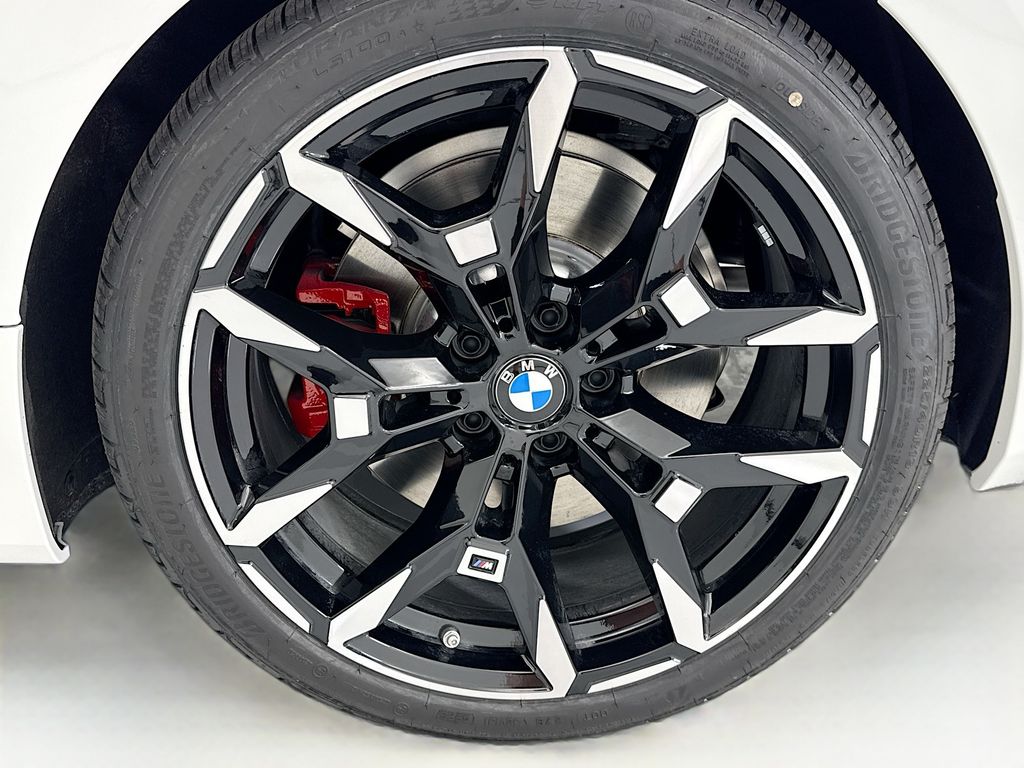 Thumbnail: 2026 BMW 4 Series - 27