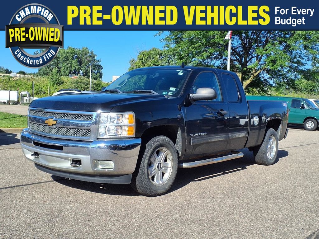 Black 2012 Chevrolet Silverado 1500 Pickup Truck Four-Wheel Drive 6-Speed Automatic Overdrive