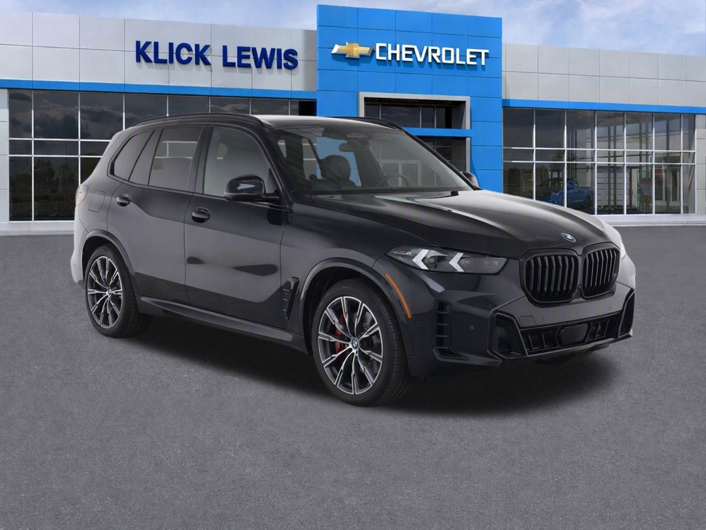2024 BMW X5 xDrive40i Black at John Sisson Motors