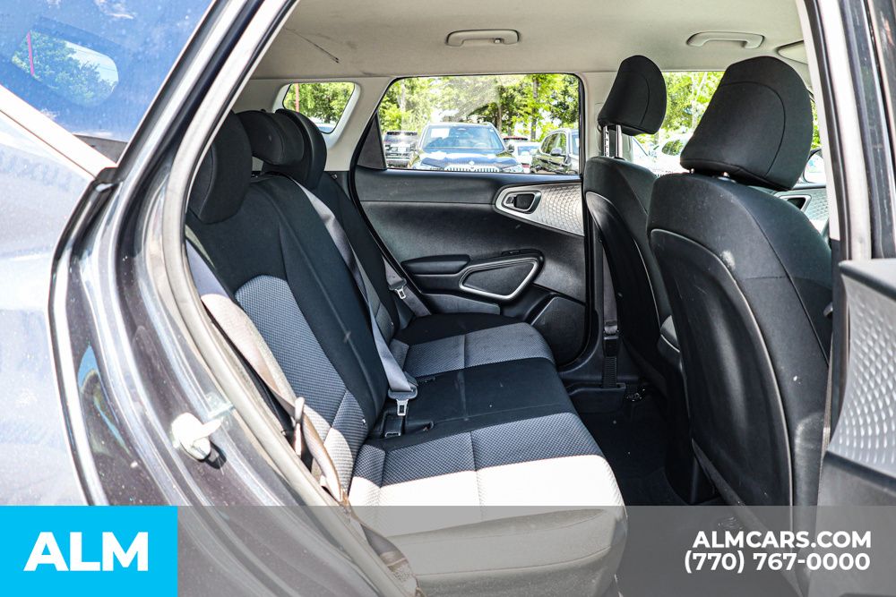 2023 Kia Soul LX photo 18