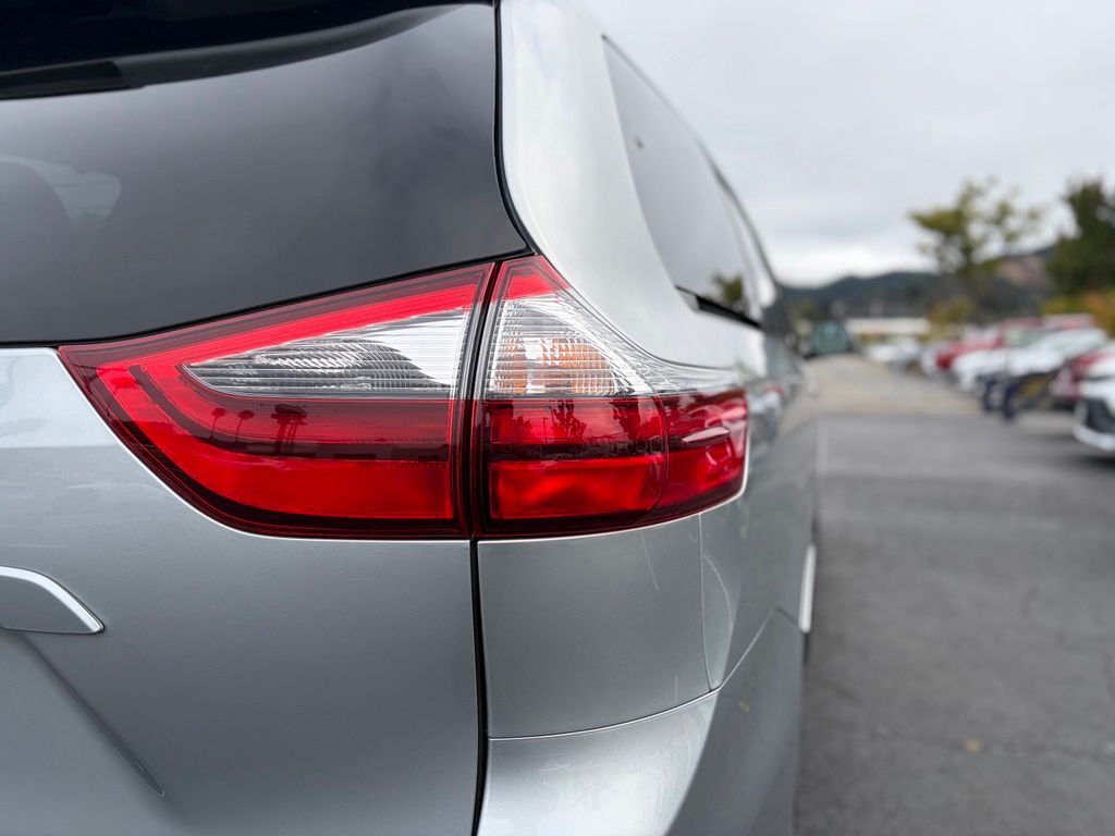 Used 2020 Toyota Sienna Van