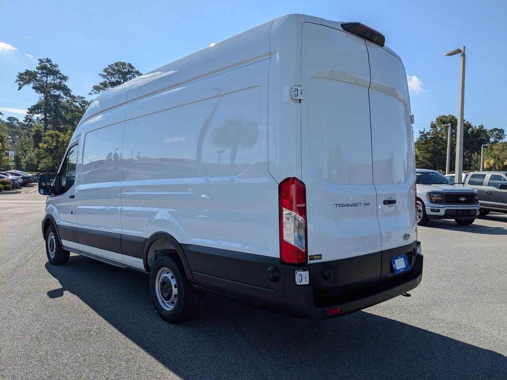 2025 Ford Transit 350