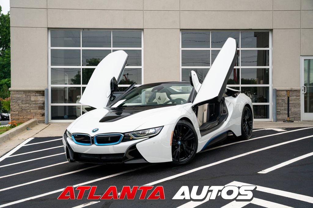Crystal White Pearl Metallic w/BMW i Frozen Blue 2019 BMW i8 Roadster AWD Convertible All-Wheel Drive 6-Speed Automatic