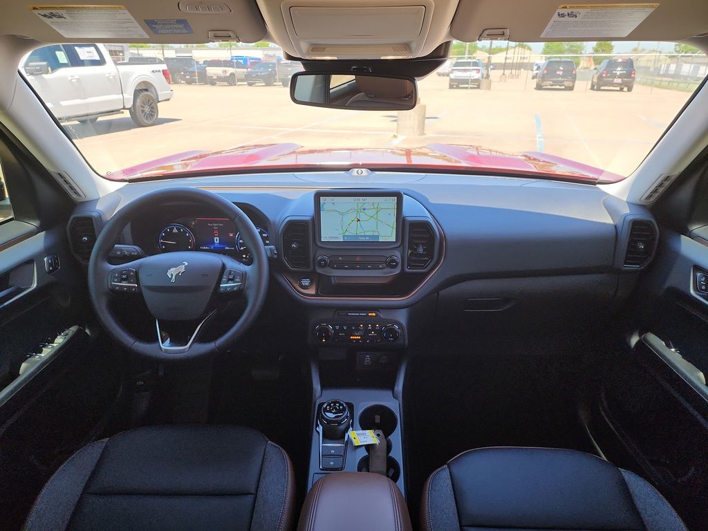 2024 Ford Bronco Sport Outer Banks photo