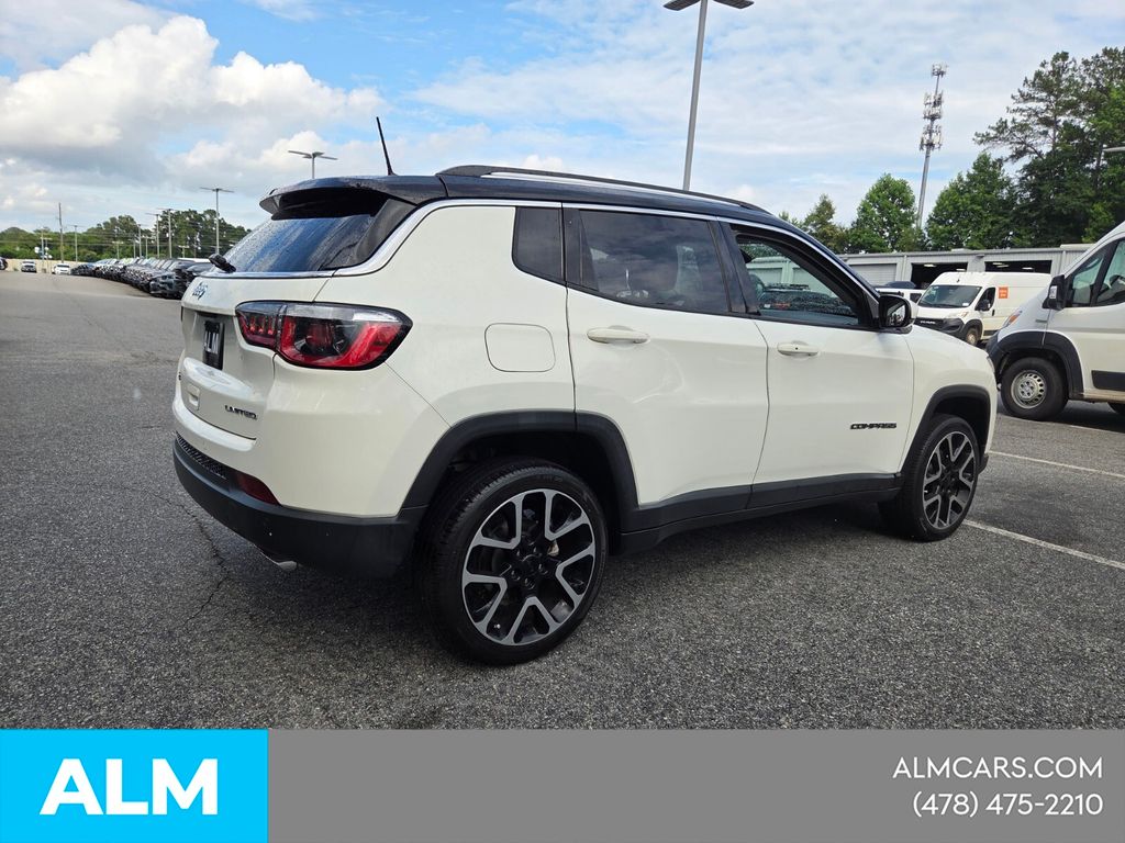 Used 2018 White Jeep Limited image 15