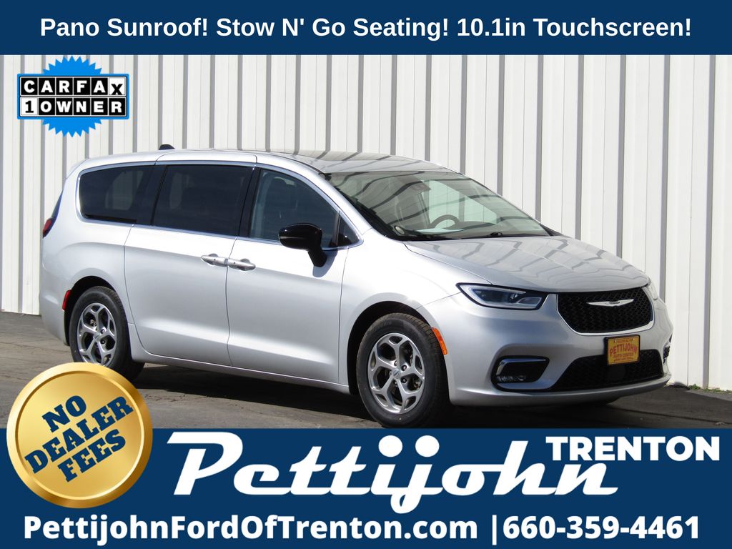 2024 Chrysler Pacifica Limited FWD