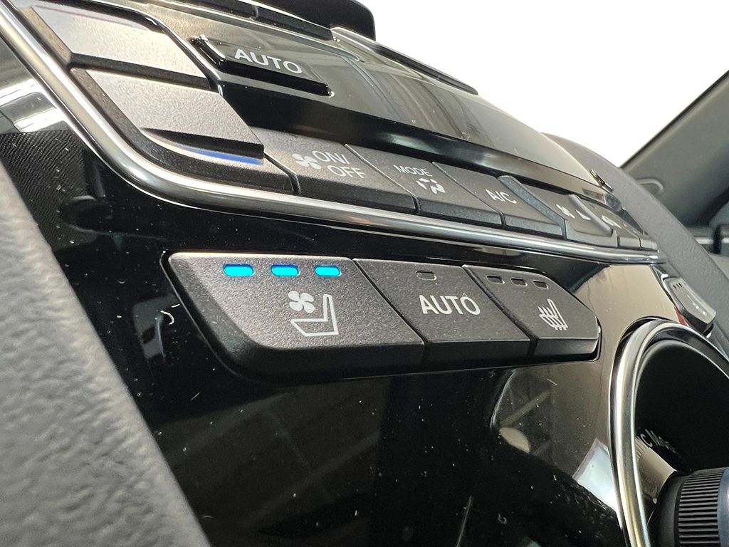 new 2026 Acura RDX car, priced at $52,750