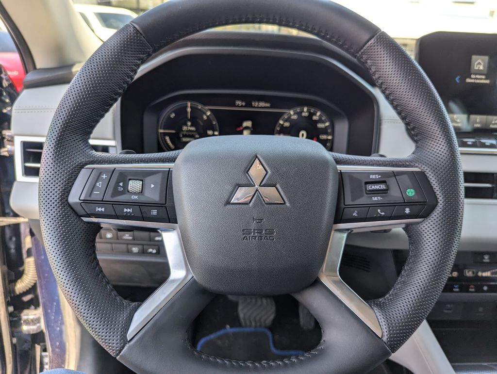 2023 Mitsubishi Outlander PHEV SEL 22