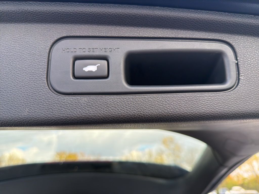 Thumbnail: 2024 Honda Odyssey - 24