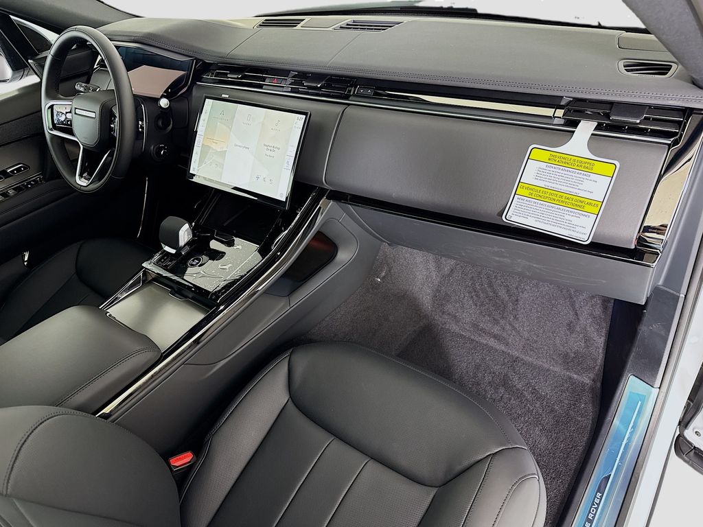 Thumbnail: 2026 Land Rover Range Rover Sport - 19