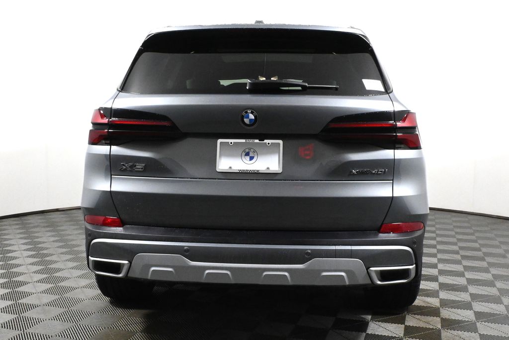 Thumbnail: 2026 BMW X5 - 6