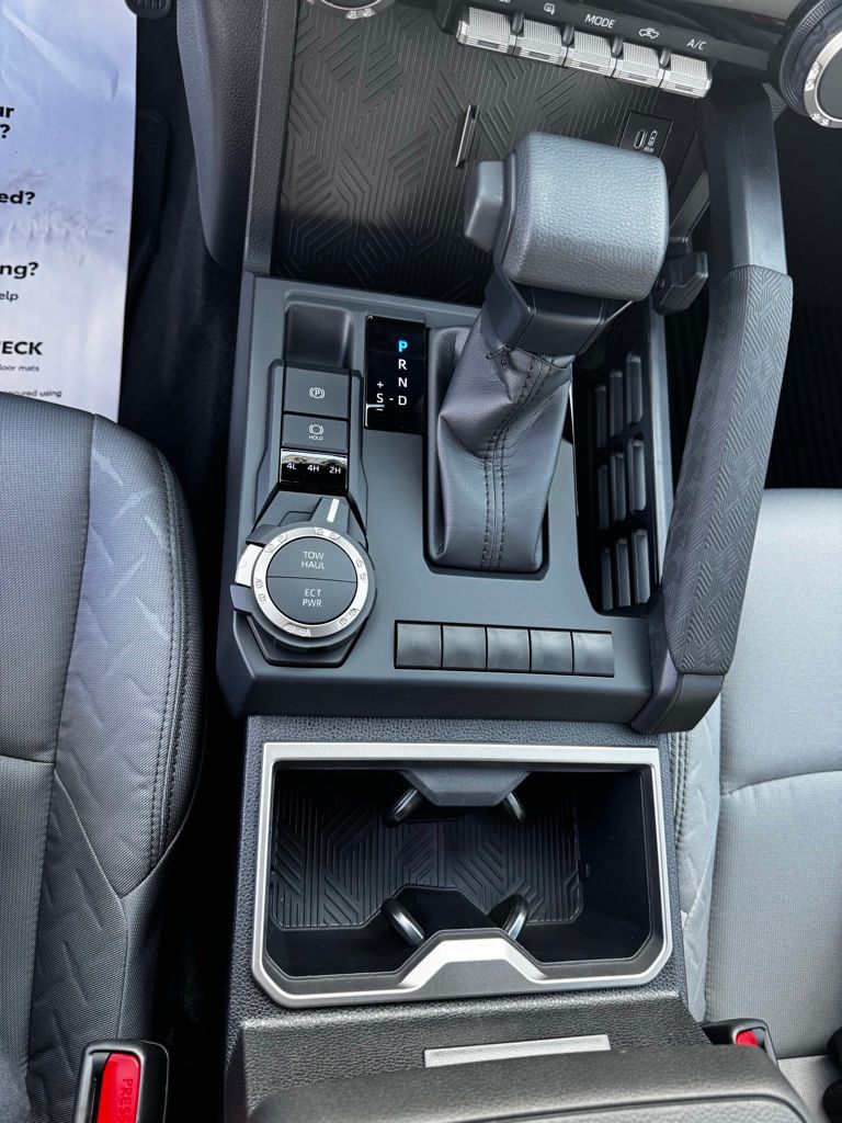 2025 Toyota Tacoma SR5 Double Cab photo 27