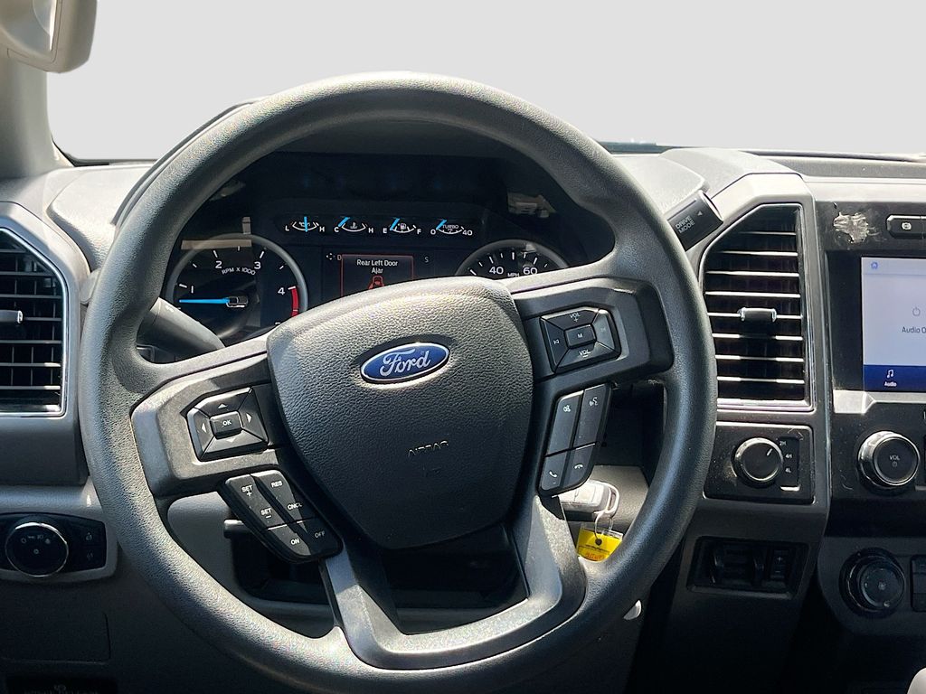 Used 2022 White Ford XLT image 20