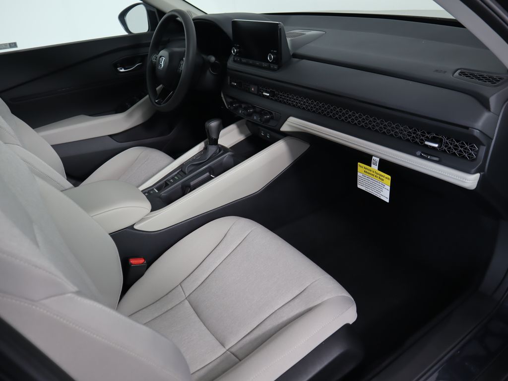 Thumbnail: 2025 Honda Accord - 18