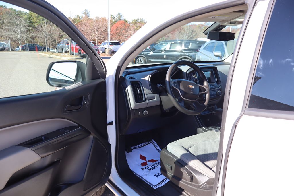 2019 Chevrolet Colorado Work Truck 12