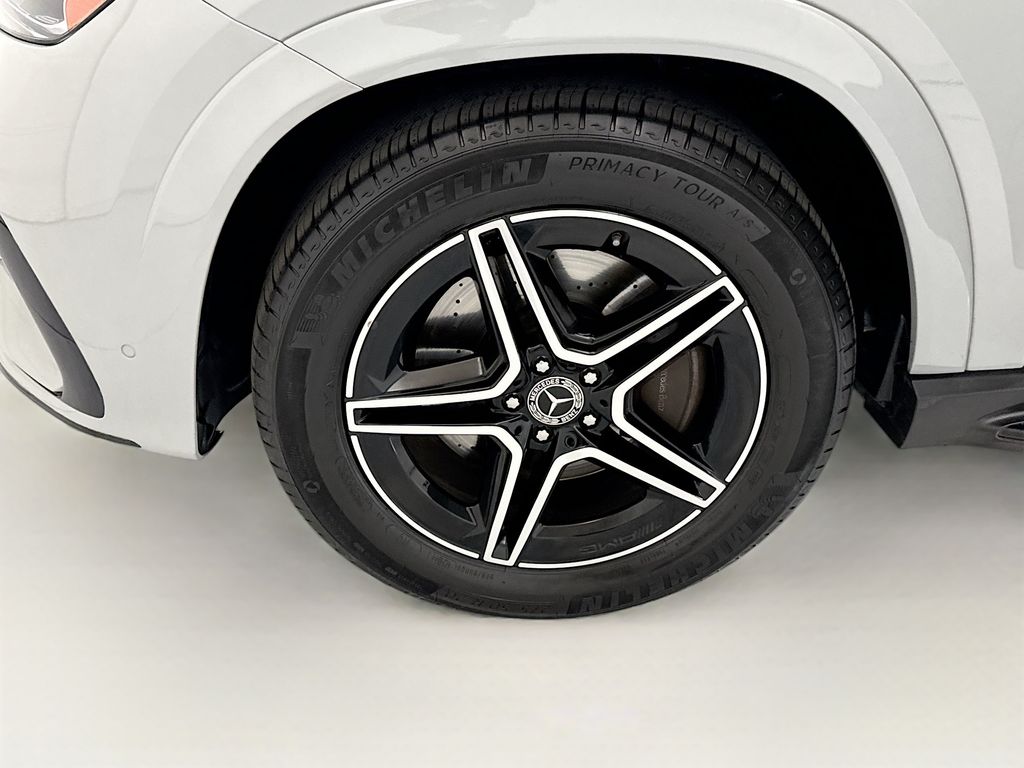 Thumbnail: 2024 Mercedes-Benz GLE - 29