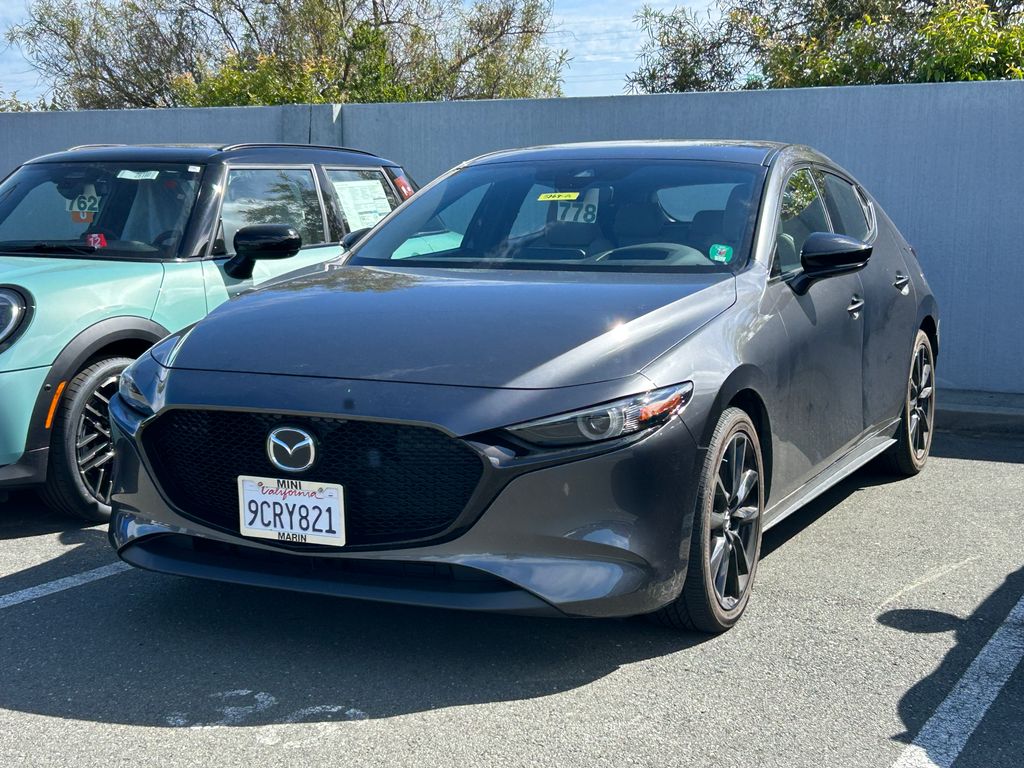 Thumbnail: 2021 Mazda Mazda3 - 2