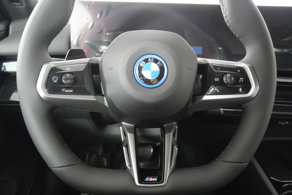 2025 BMW i5 eDrive40 23