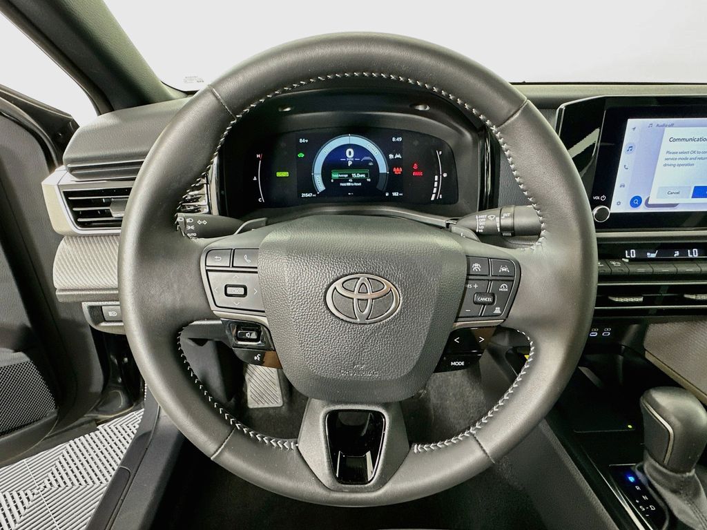 Thumbnail: 2025 Toyota Camry - 11