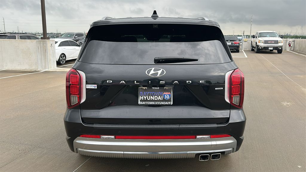 2023 Hyundai Palisade Calligraphy Black at Gullo Toyota