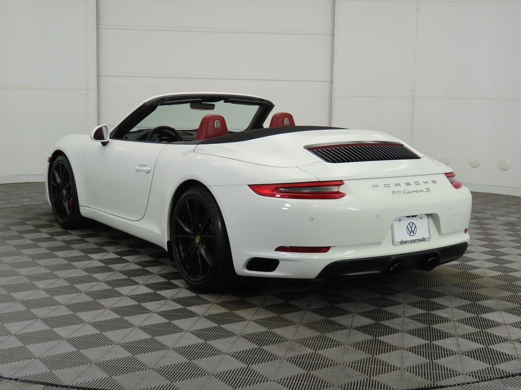 Thumbnail: 2019 Porsche 911 - 7