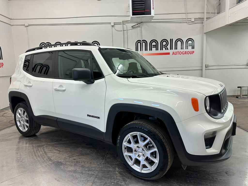 2022 Jeep Renegade Latitude 4WD