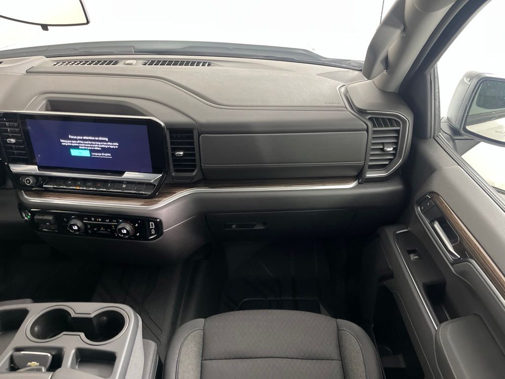 Thumbnail: 2026 Chevrolet Silverado 1500 - 15