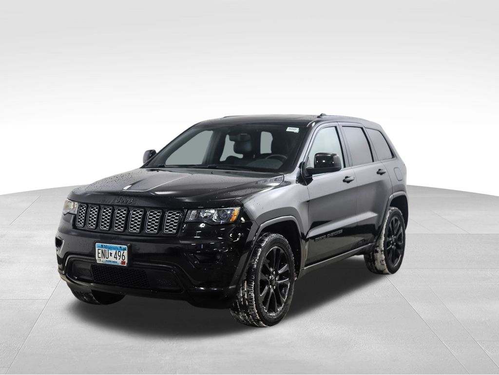 Thumbnail: 2020 Jeep Grand Cherokee - 1