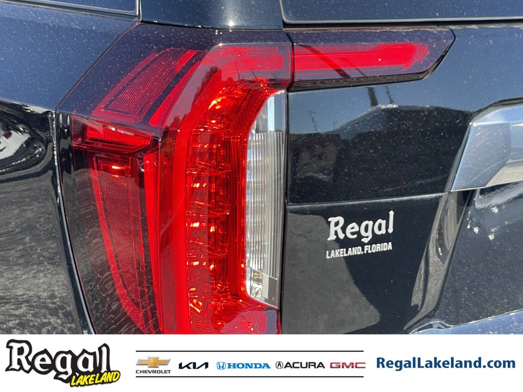 used 2023 GMC Yukon XL car, priced at $59,991