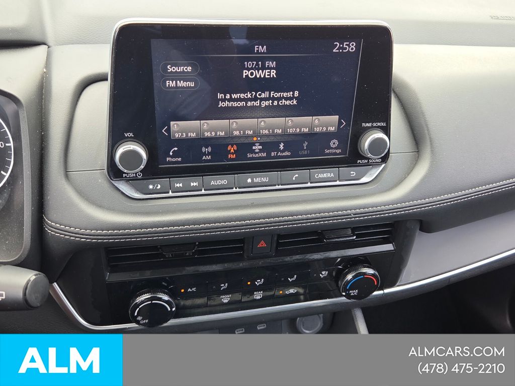 Used 2024 Silver Nissan S image 19