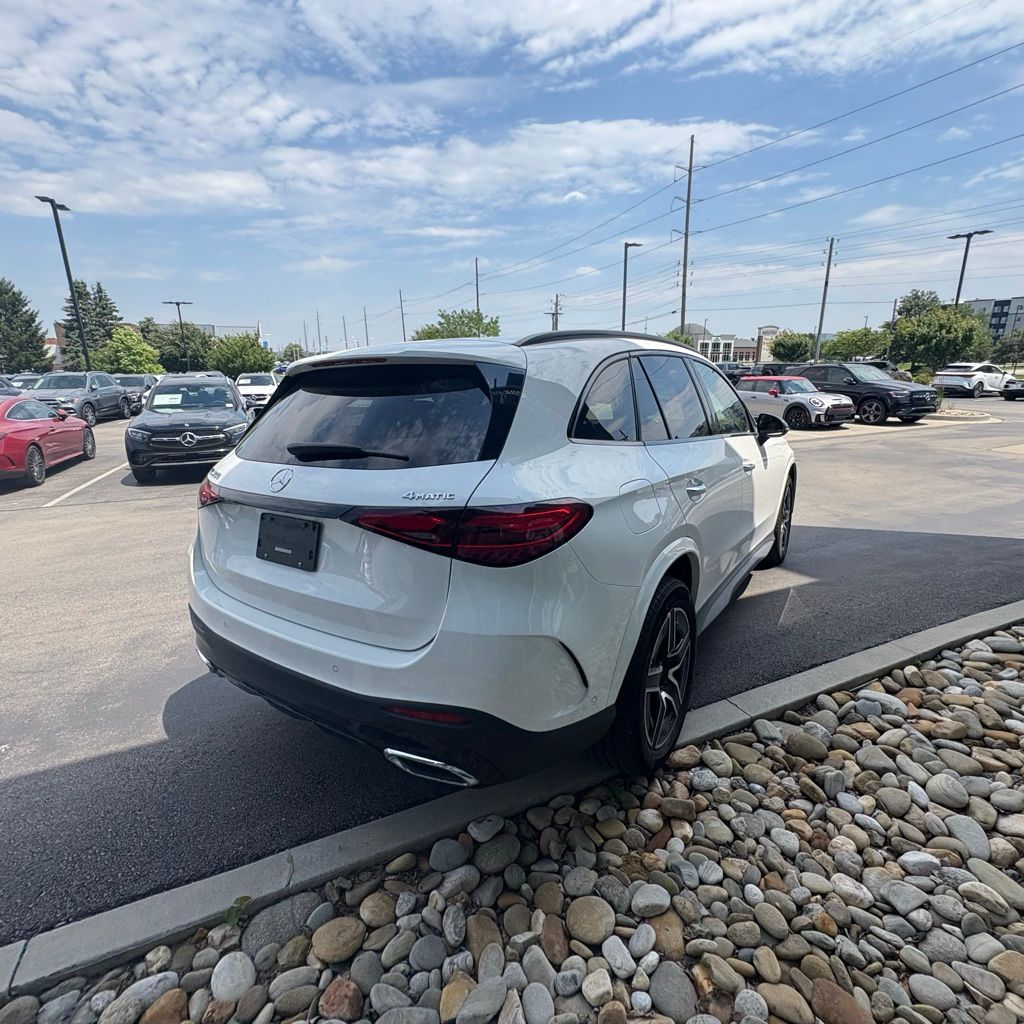 Certified Used 2023 Polar White Mercedes-Benz GLC 300 image 6