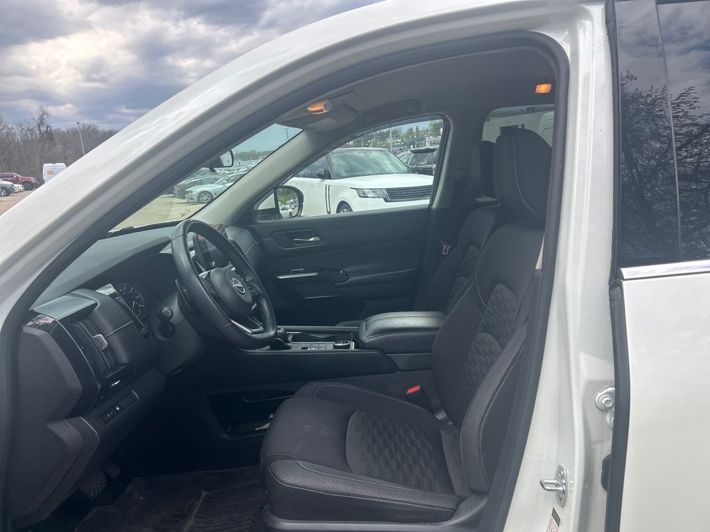2022 Nissan Pathfinder SV White at Auto Express Mitsubishi