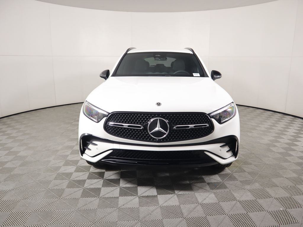 Thumbnail: 2026 Mercedes-Benz GLC - 2