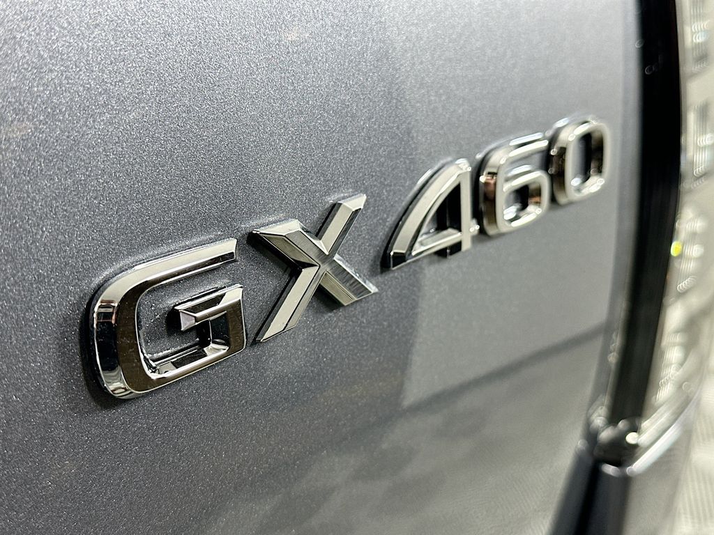 2023 Lexus GX 460 Luxury 22