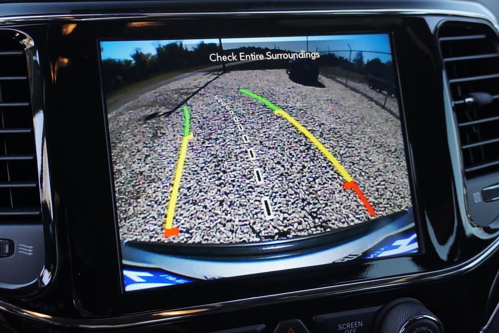 Used Car 2021 Jeep Grand Cherokee  Trailhawk For Sale Under $25,000 In Taylor, Texas