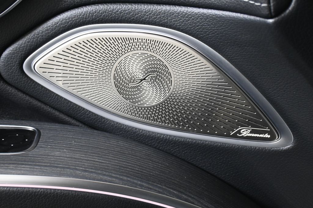 Thumbnail: 2023 Mercedes-Benz EQS - 27