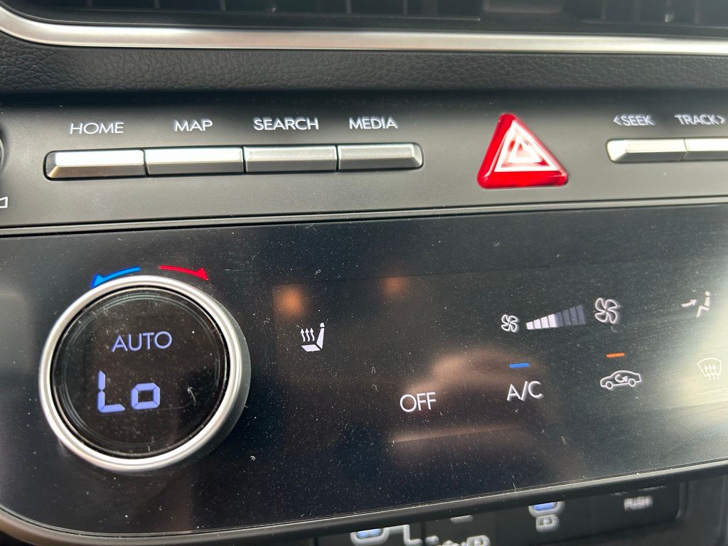 2025 Hyundai Sonata SEL 21