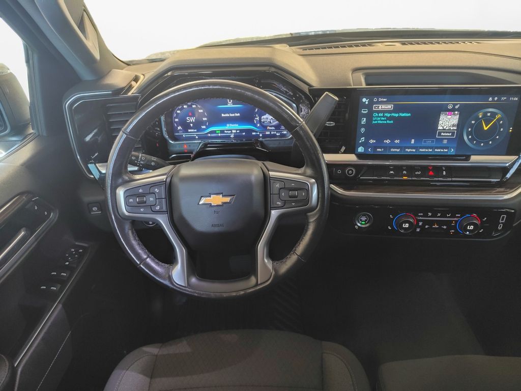 Used Car 2022 Chevrolet Silverado 1500  Lt For Sale In Austin, Texas