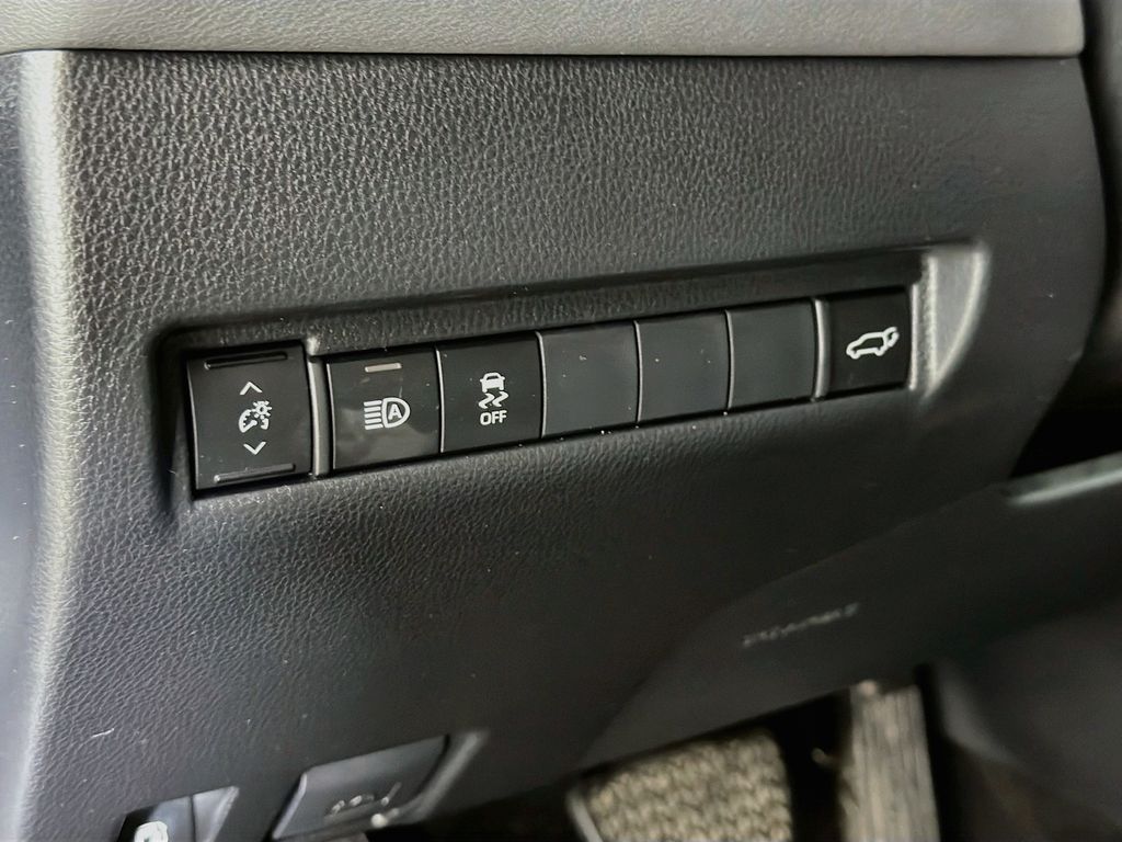 Used 2024 Toyota Venza SUV