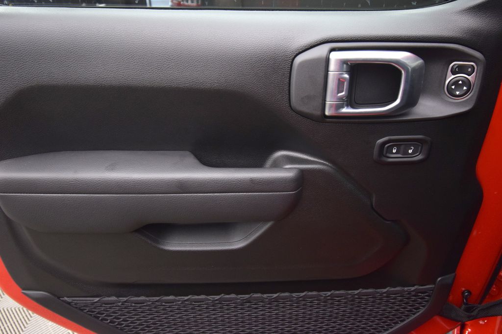 new 2026 Jeep Wrangler car, priced at $53,972
