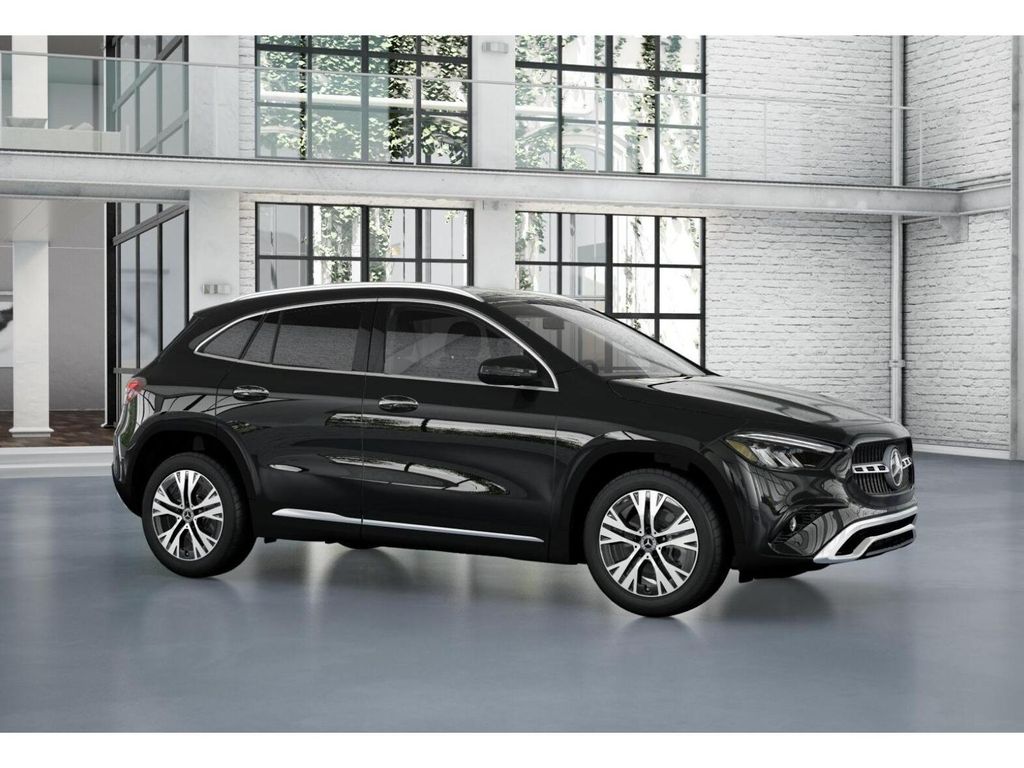 2025 Mercedes-Benz GLA 250 4MATIC 13