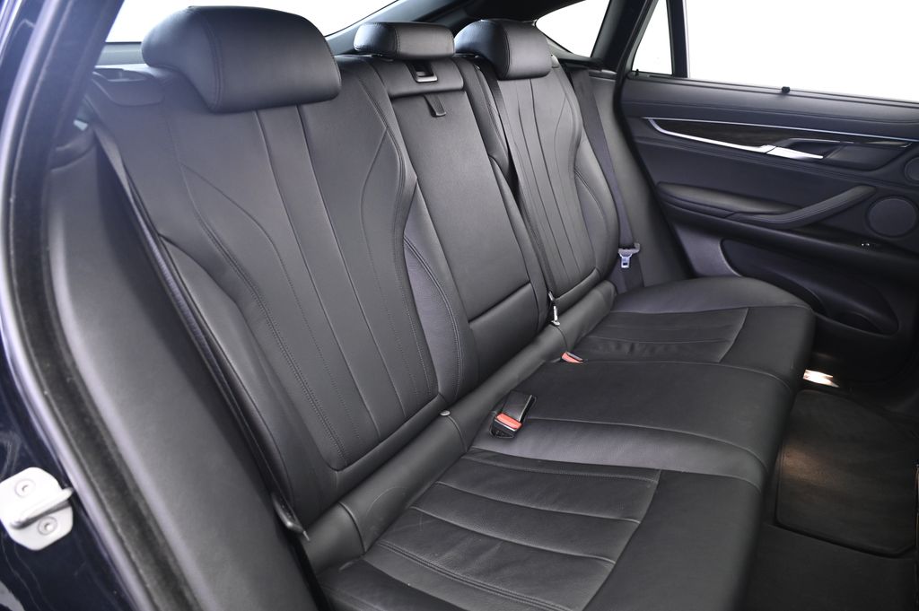 Thumbnail: 2016 BMW X6 - 19