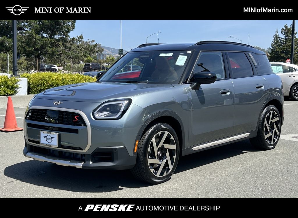 2025 MINI Cooper Countryman Iconic -
                Corte Madera, CA