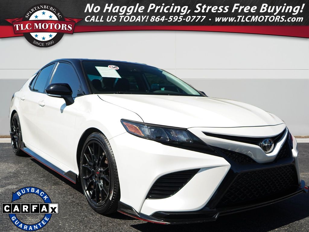 Midnight Black Metallic 2022 Toyota Camry Sedan Front-Wheel Drive 8-Speed Automatic