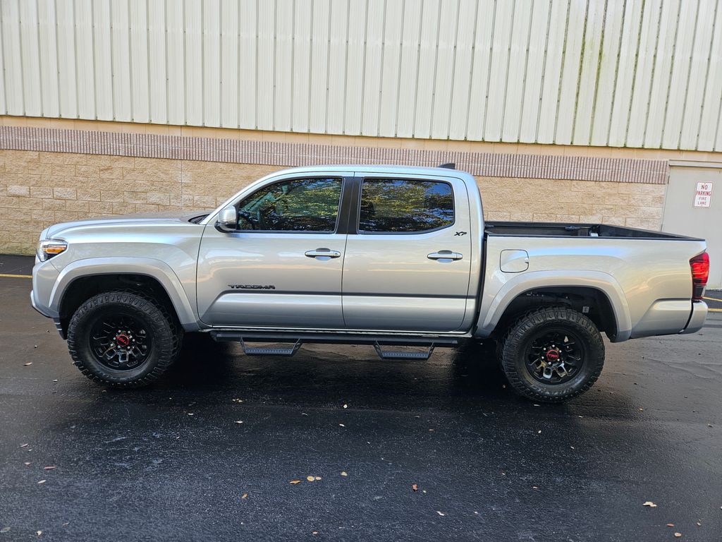 2022 Toyota Tacoma SR5 2