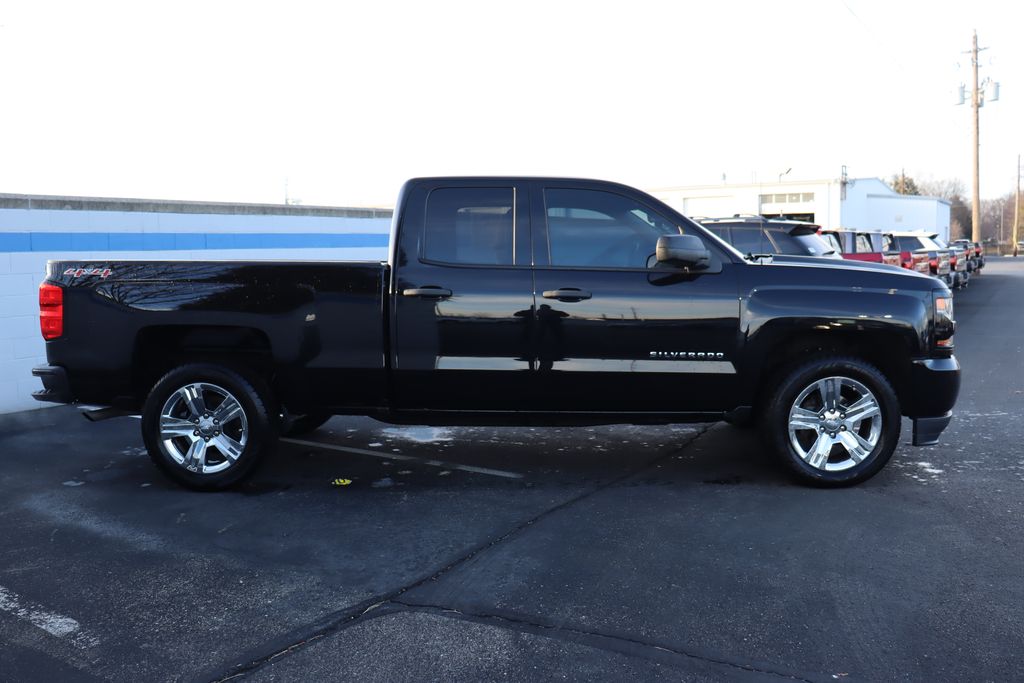 2017 Chevrolet Silverado 1500 Custom 6