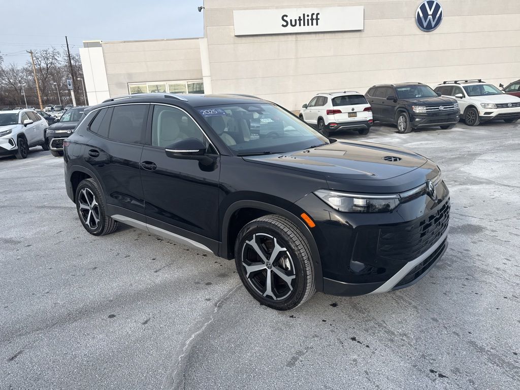 2025 Volkswagen Tiguan 2.0T SE Black at Subaru and VW of Moon Township