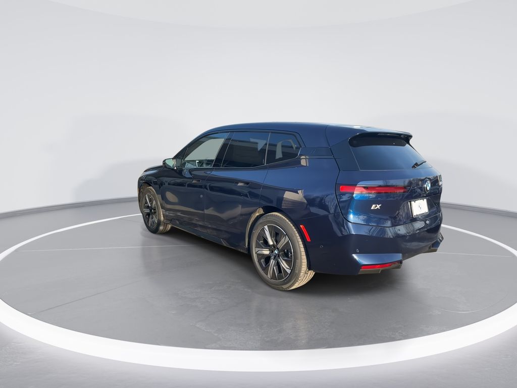 Thumbnail: 2026 BMW iX - 6