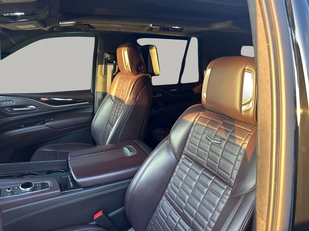 Used Car 2021 Cadillac Escalade  Sport Platinum For Sale Under $70,000 In Austin, Texas